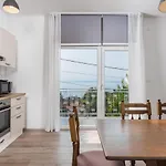 Div Apartment